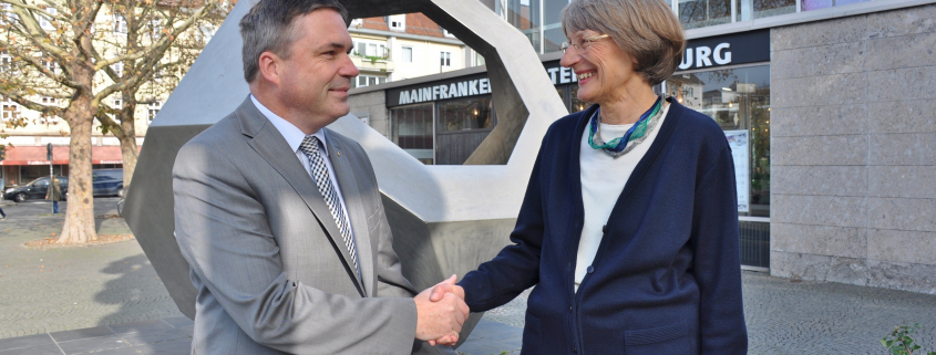 Uncategorized Rotary Club überreicht Spende an KulturTafel Würzburg